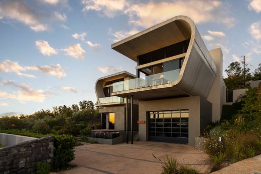 Detached House in Somerset West, City of Cape Town