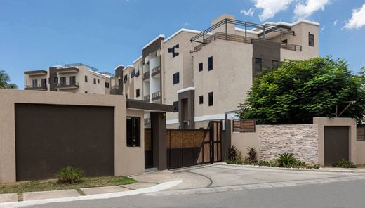 Apartment in Barbican, Kingston