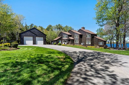 Detached House in Enfield, Nova Scotia