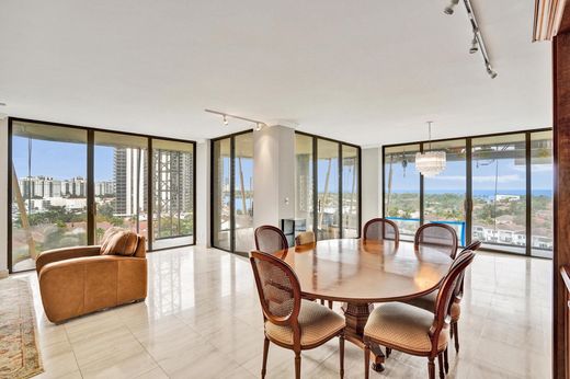 Apartment / Etagenwohnung in Aventura, Miami-Dade County