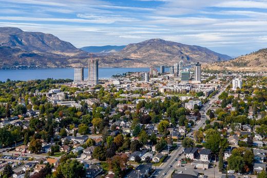 Casa Unifamiliare a Kelowna, Regional District of Central Okanagan