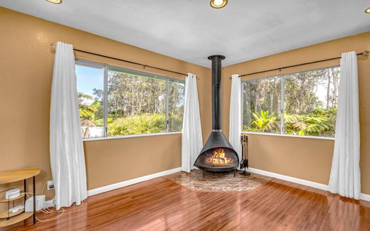 Detached House in Volcano, Hawaii County