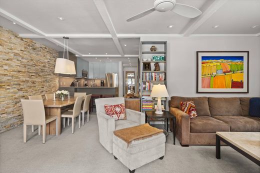 Aspen, Pitkin Countyのアパートメント