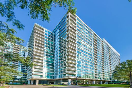 Apartment in Skokie, Cook County