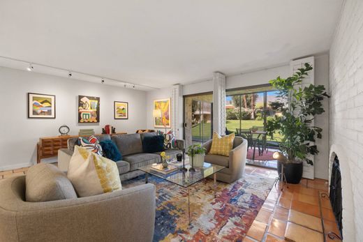 Apartment in Palm Desert, Riverside County