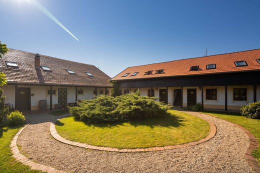 Hotel in Altringen, Comuna Bogda