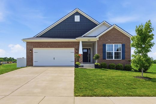 Detached House in Shelbyville, Shelby County
