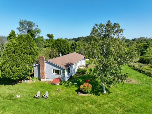 Detached House in Sharon, Litchfield County