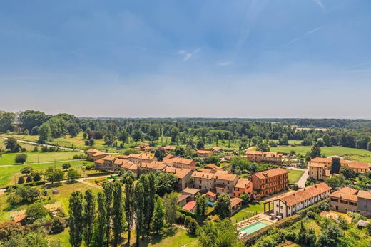 Willa w Agrate Conturbia, Provincia di Novara