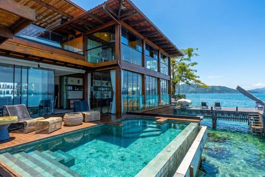 Detached House in Angra dos Reis, Rio de Janeiro