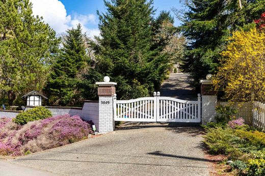 Detached House in Metchosin, Capital Regional District
