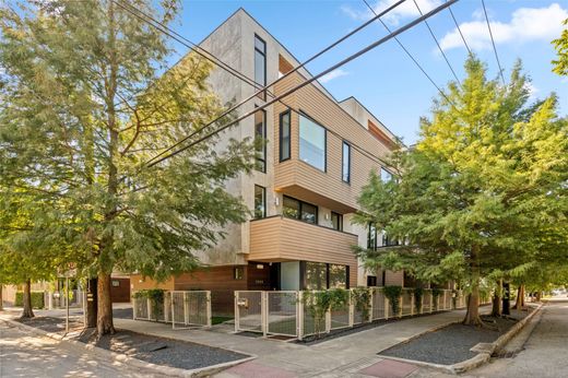 Townhouse in Houston, Harris County