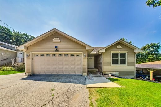 Einfamilienhaus in Ingleside, Lake County