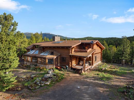 Detached House in Nederland, Boulder County