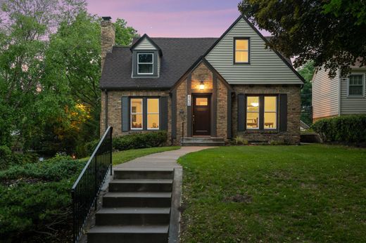 Detached House in Minneapolis, Hennepin County