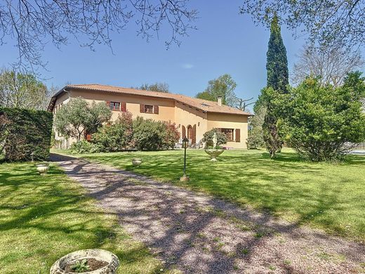 Detached House in Mimizan, Landes