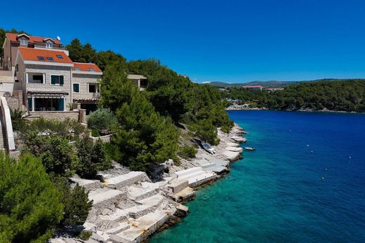 Villa en Brac, Split-Dalmatia
