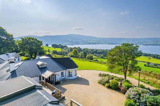 Vrijstaand huis in Ballina, County Tipperary