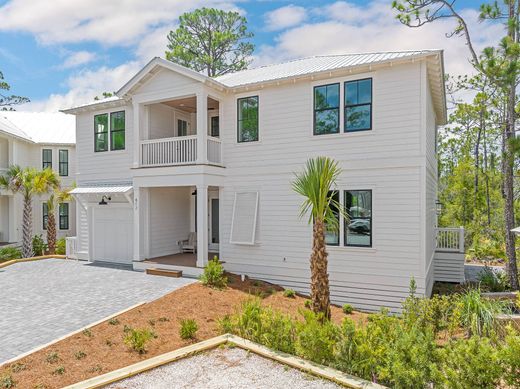Detached House in Inlet Beach, Walton County