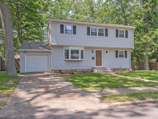 Detached House in Oakhurst, Monmouth County