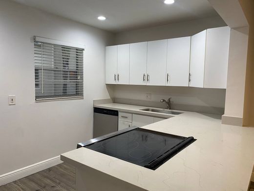 Apartment in Miami, Miami-Dade