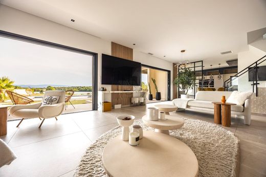 Detached House in Carcassonne, Aude