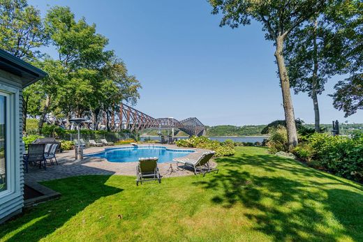 Detached House in Lévis, Chaudière-Appalaches