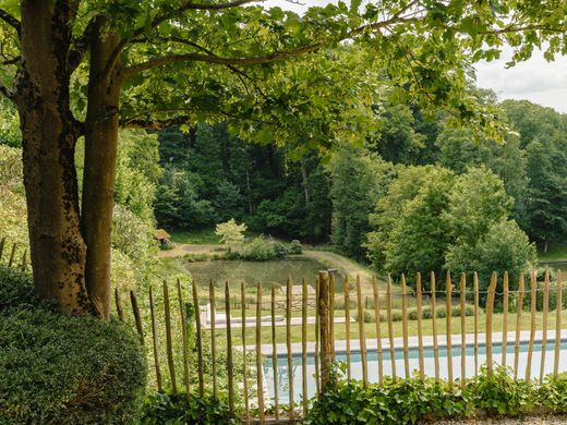 Vrijstaand huis in Lasne, Province du Brabant Wallon