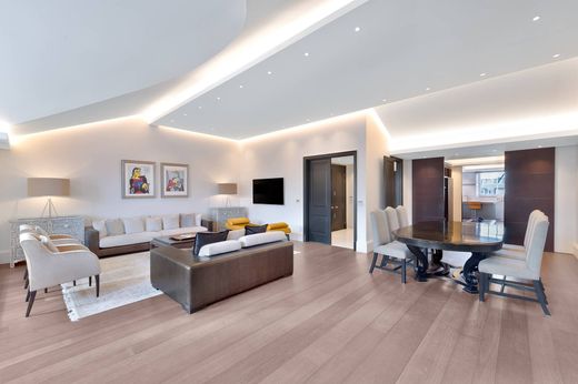 Двухуровневые апартаменты, Лондон, Greater London