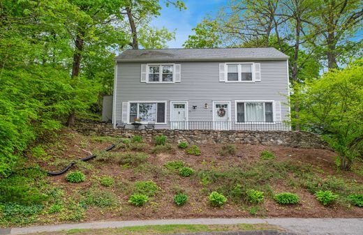 Detached House in New Canaan, Fairfield County