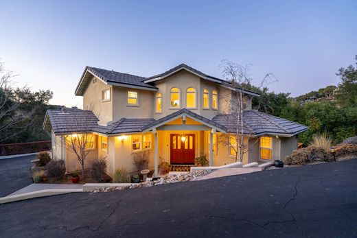 Atascadero, San Luis Obispo Countyの一戸建て住宅