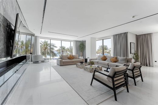 Apartment for rent per year in Dubai