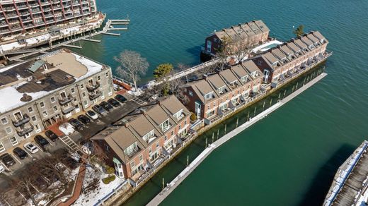 Apartment in Boston, Suffolk County