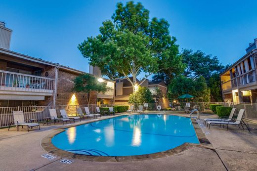 Apartment in Dallas, Dallas County
