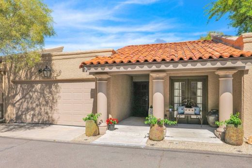 Luxury home in Cave Creek, Maricopa County