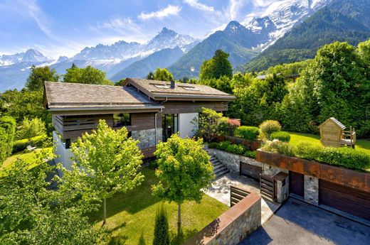 Einfamilienhaus in Les Houches, Haute-Savoie