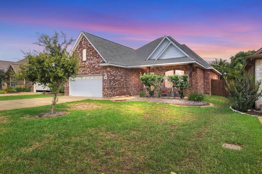 Luxury home in College Station, Brazos County