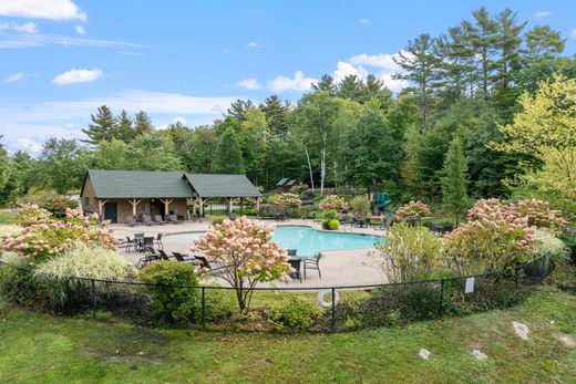 Detached House in Laconia, Belknap County