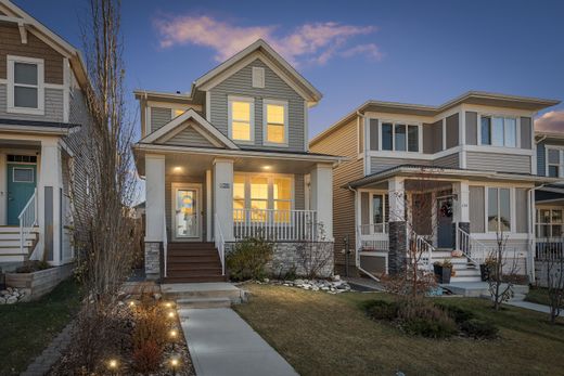 独立式房屋  Cochrane, Alberta