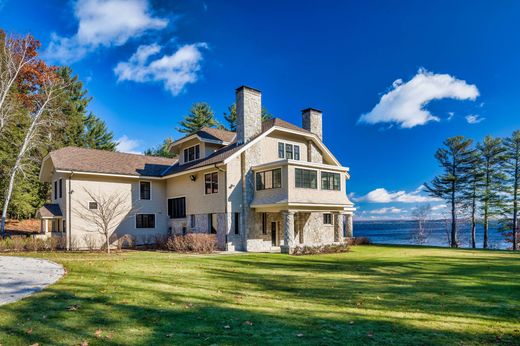 Detached House in Sebago Lake, Cumberland County