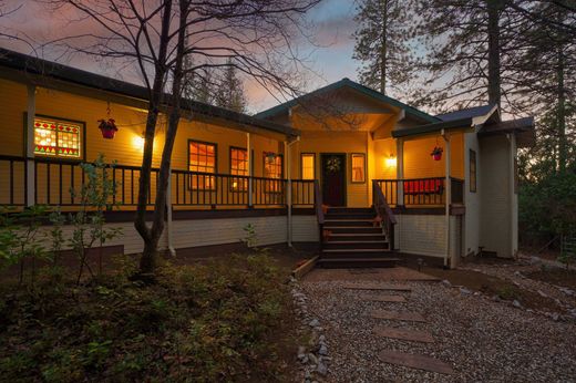 Vrijstaand huis in Pine Grove, Amador County