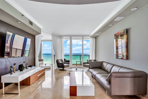 아파트 / Sunny Isles Beach, Miami-Dade County