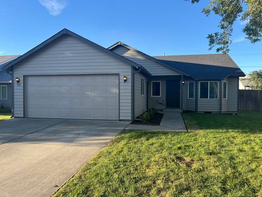 Detached House in College Place, Walla Walla County