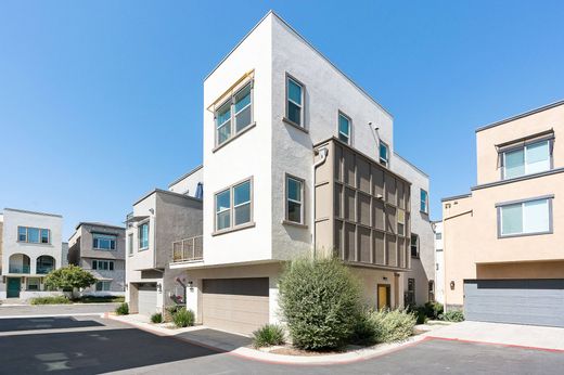 Detached House in Inglewood, Los Angeles County