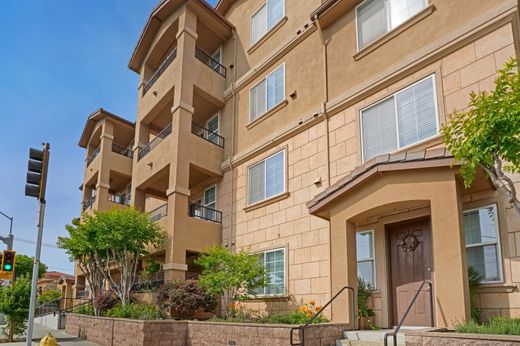 Apartment in San Jose, Santa Clara County