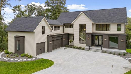 بيت مستقل ﻓﻲ Rochester, Olmsted County