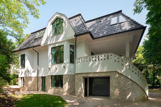 아파트 / Budapest