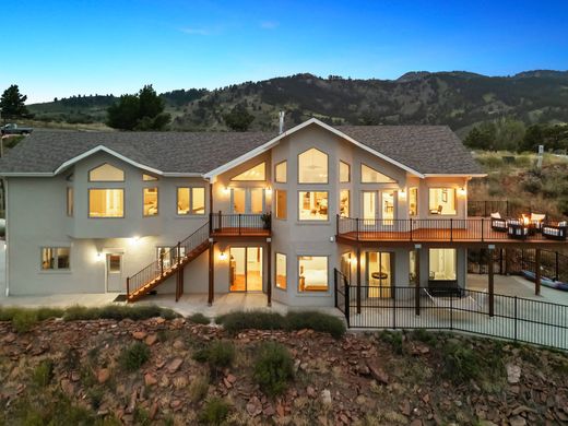 Vrijstaand huis in Fort Collins, Larimer County