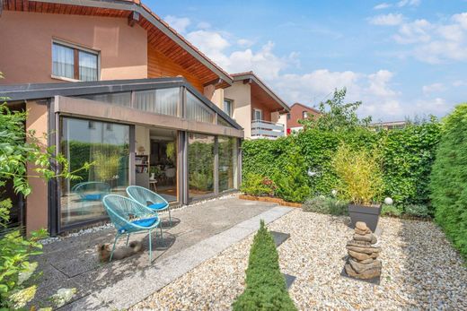 Einfamilienhaus in La Tour-de-Trême, La Gruyère