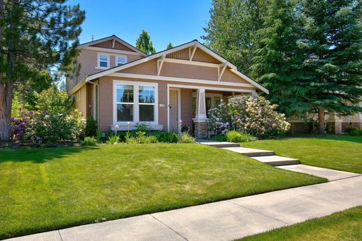 Luxury home in Bend, Deschutes County